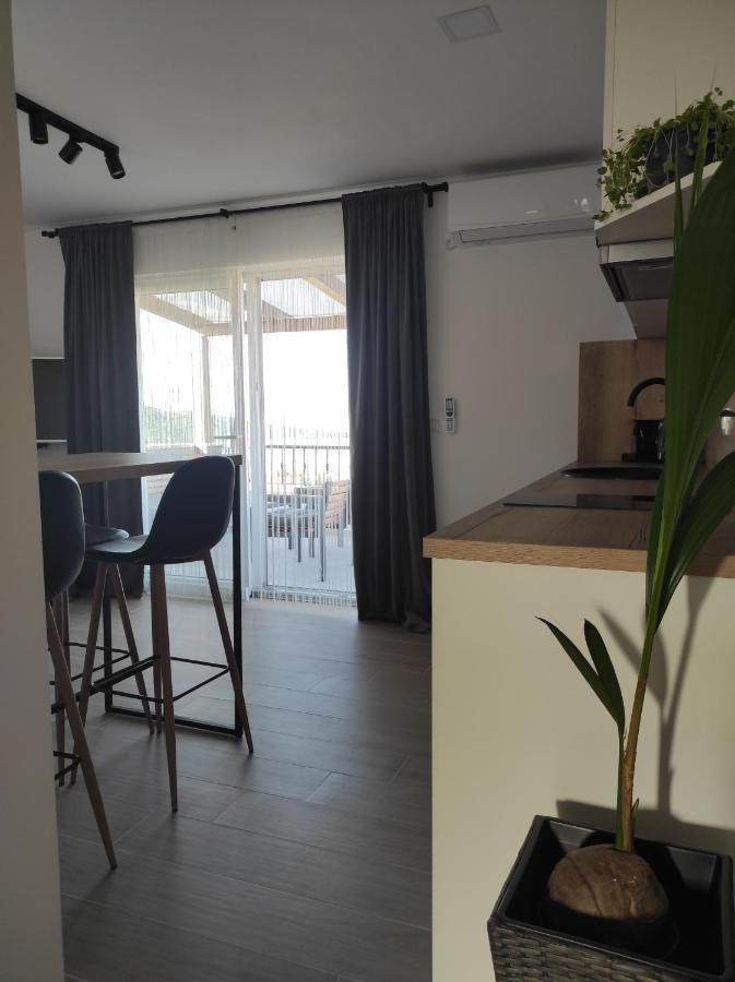 Apartment Loreta *